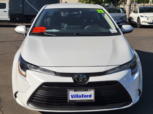 Used 2025 Toyota Corolla LE FWD image 23