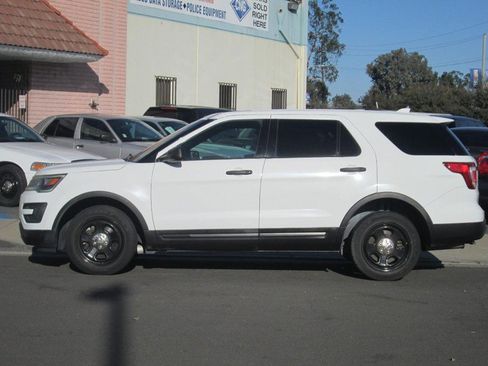 Used 2017 Ford Explorer 4WD Police Interceptor image 7