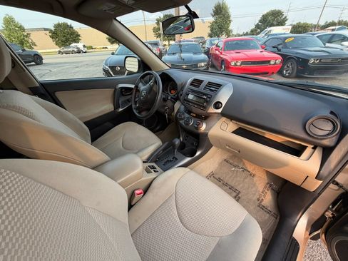 Used 2012 Toyota RAV4 4WD w/ Upgrade Value Pkg image 27