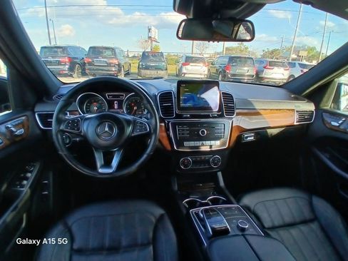Used 2017 Mercedes-Benz GLS 450 4MATIC w/ Premium Package image 23