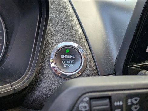 Used 2020 Ford EcoSport SE image 9