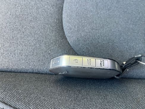 Used 2025 Kia K4 FWD image 21
