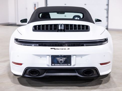 Used 2026 Porsche 911 Carrera S RWD image 8