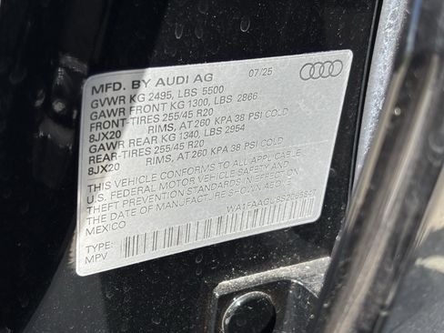 Used 2025 Audi Q5 Prestige w/ 20" Wheel Package AWD/4WD image 36