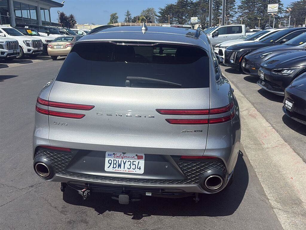 Used 2022 Genesis GV70 3.5T Sport w/ Sport Advanced Package AWD/4WD image 4