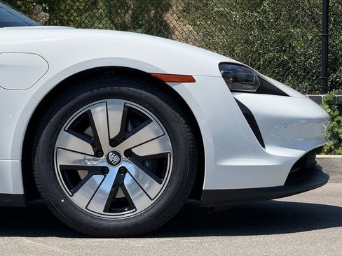Certified 2023 Porsche Taycan RWD image 12