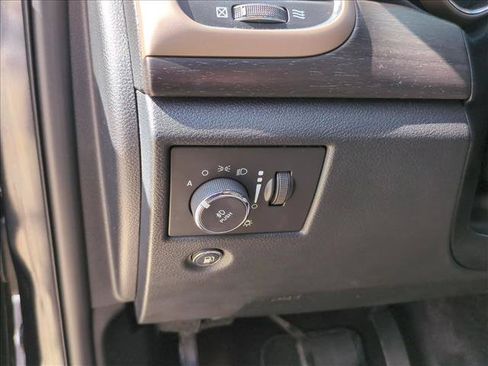 Used 2016 Jeep Grand Cherokee Laredo w/ Quick Order Package 23E RWD image 12