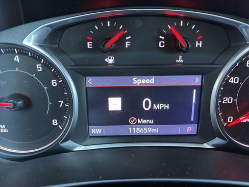 Used 2021 GMC Terrain SLT w/ Infotainment Package II image 17