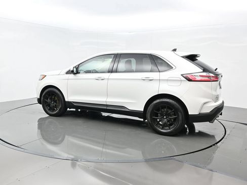 Used 2020 Ford Edge SEL w/ Convenience Package AWD/4WD image 3