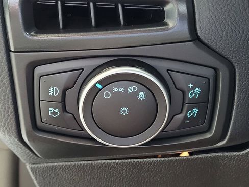 Used 2018 Ford Focus ST image 17