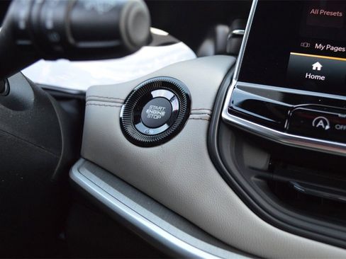 New 2026 Jeep Compass Limited image 21