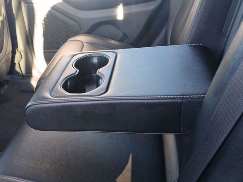 Used 2023 Jeep Grand Cherokee Limited image 32