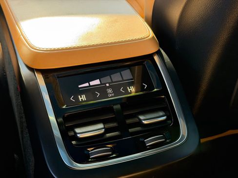 Used 2016 Volvo XC90 T6 Inscription image 30