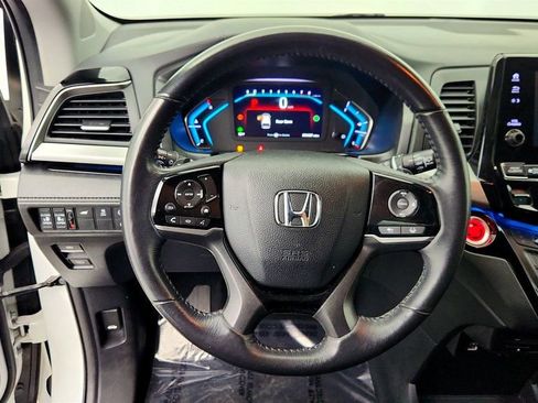 Used 2021 Honda Odyssey Touring image 14