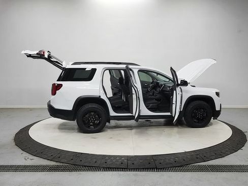 Used 2023 GMC Acadia AT4 w/ Trailering Package AWD/4WD image 17