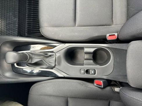 Used 2024 Toyota Corolla LE image 19