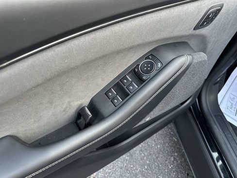 Used 2025 Ford Mustang Mach-E GT AWD/4WD image 15