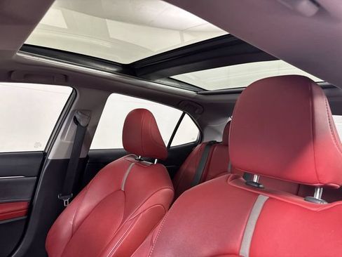 Used 2018 Toyota Camry XSE w/ Driver Assist Package FWD image 19