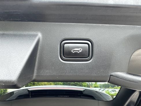 Used 2022 Hyundai Tucson Limited AWD/4WD image 19