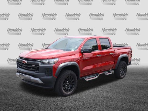 Used 2026 Chevrolet Colorado Trail Boss AWD/4WD image 5