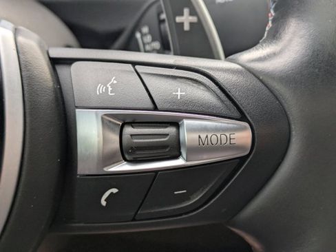 Used 2019 BMW M4 Base image 17