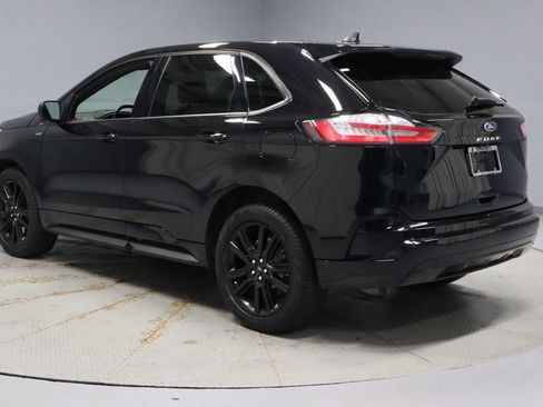 Certified 2024 Ford Edge ST-Line AWD/4WD image 9