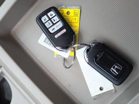 Used 2016 Honda Odyssey EX-L image 47