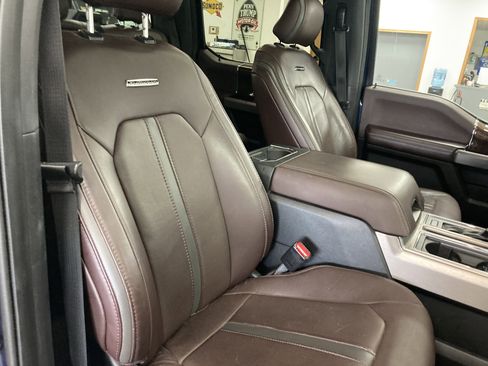 Used 2016 Ford F150 Platinum w/ Equipment Group 701A Luxury AWD/4WD image 20