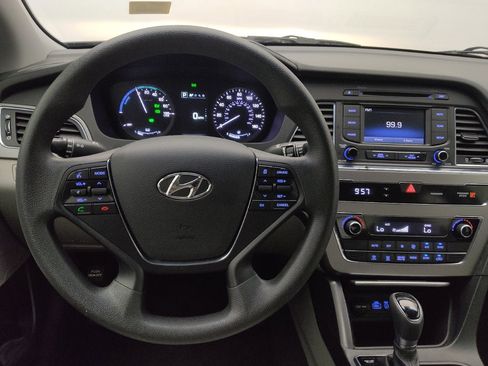 Used 2016 Hyundai Sonata SE FWD image 22