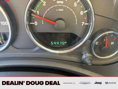 Used 2018 Jeep Wrangler Unlimited Sahara image 17