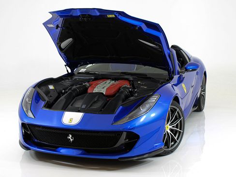 Certified 2022 Ferrari 812 GTS RWD image 96
