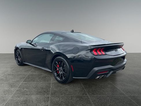 Used 2025 Ford Mustang GT Premium RWD image 7