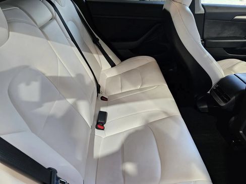Used 2021 Tesla Model 3 Performance AWD/4WD image 9