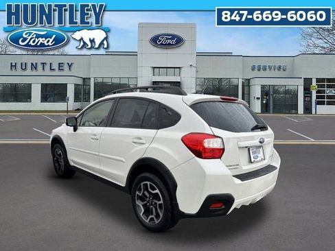 Used 2017 Subaru Crosstrek 2.0i Premium w/ Popular Package #1 AWD/4WD image 5