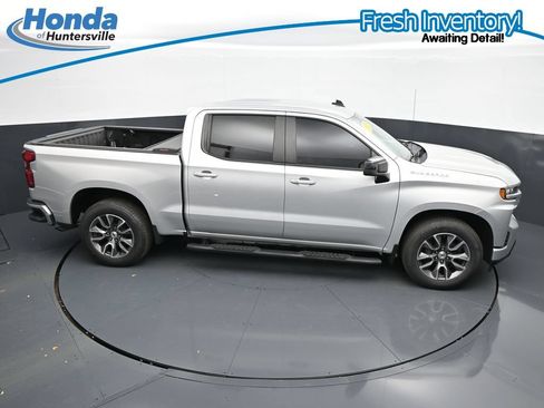 Used 2020 Chevrolet Silverado 1500 RST w/ All-Star Edition RWD image 24