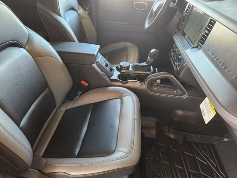 Used 2024 Ford Bronco Big Bend image 20