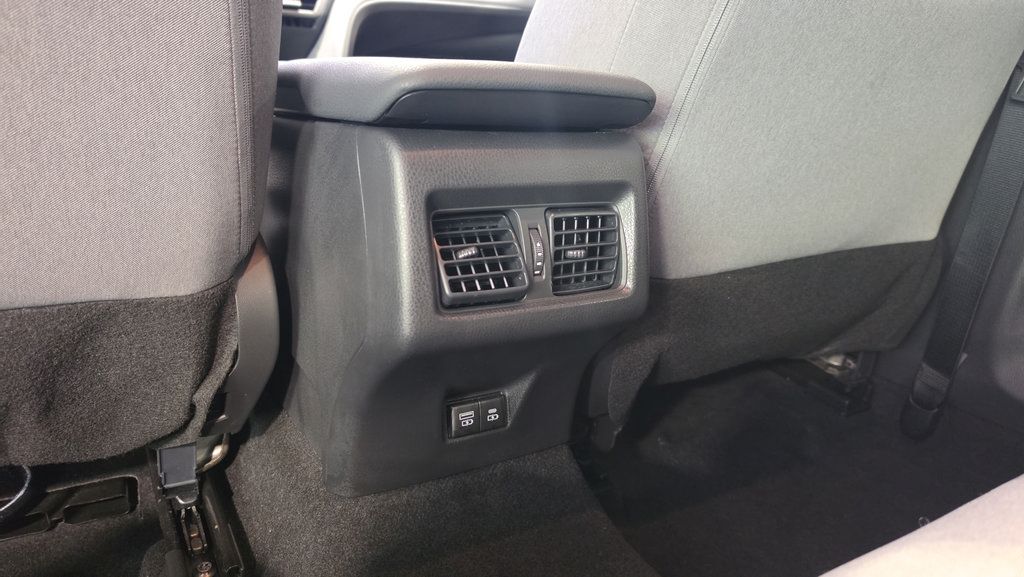 Used 2025 Toyota Camry LE w/ Convenience Package FWD image 21