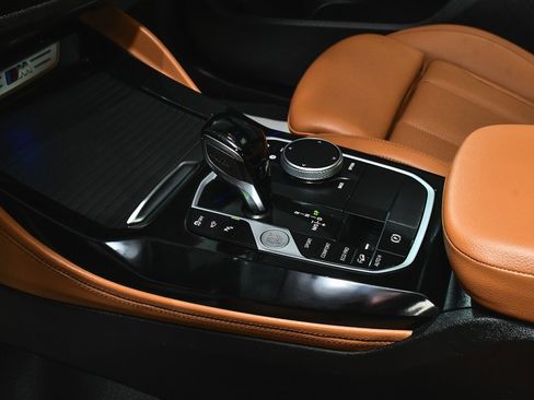 Used 2024 BMW X4 M40i image 43