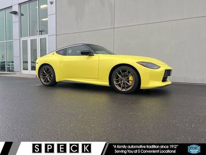 Used 2023 Nissan Z w/ Floor Mat Package (L93)