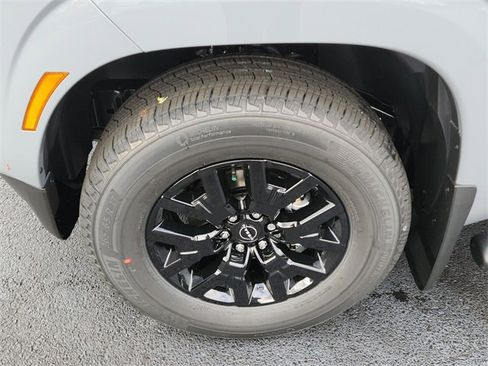 New 2026 Nissan Frontier SV w/ SV Convenience Package image 6