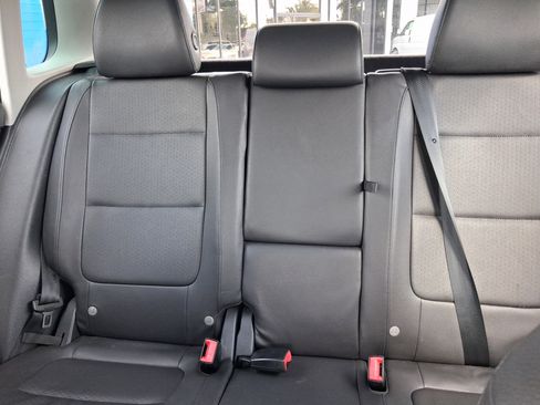 Used 2017 Volkswagen Tiguan S image 23