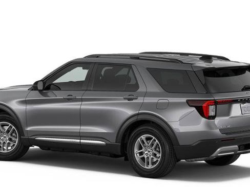 New 2026 Ford Explorer Active RWD image 27