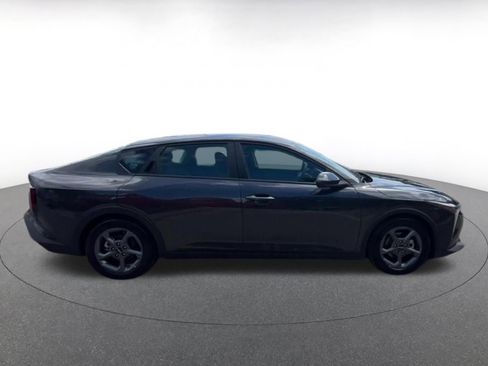 Used 2025 Kia K4 FWD image 16