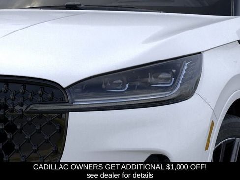 New 2026 Lincoln Aviator Black Label w/ Jet Appearance Package AWD/4WD image 18