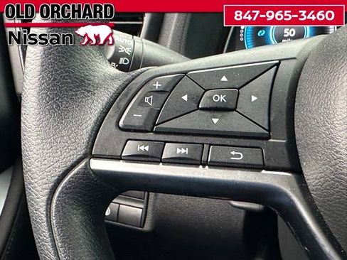 Used 2024 Nissan Leaf S image 19