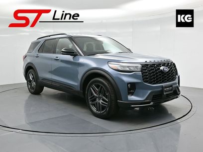 New 2025 Ford Explorer ST-Line w/ Premium Package