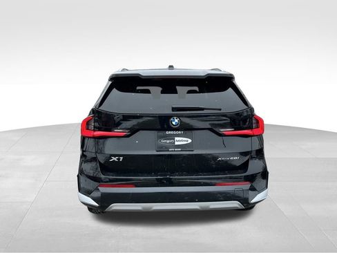 Used 2025 BMW X1 xDrive28i image 9
