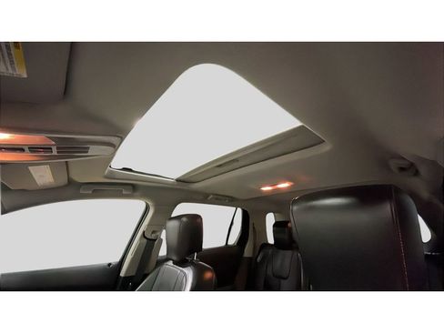 Used 2013 GMC Terrain SLT w/ LPO, Chrome Package image 14