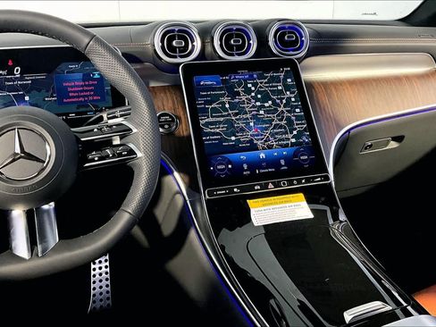 New 2026 Mercedes-Benz GLC 300 4MATIC image 8
