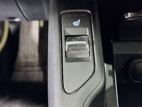 Used 2025 Kia Telluride S image 26